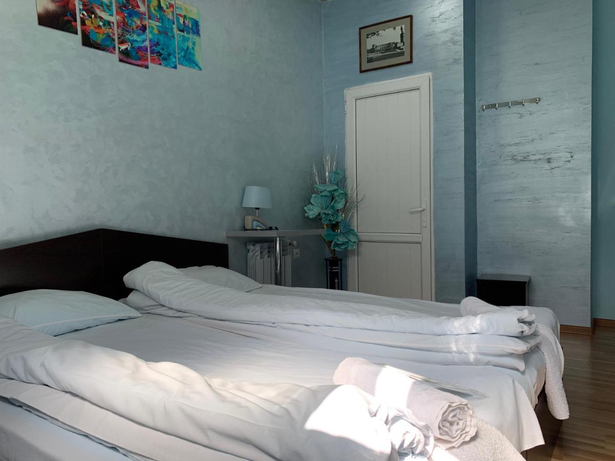 Domino Yerevan Hostel And Hotel Dış mekan fotoğraf